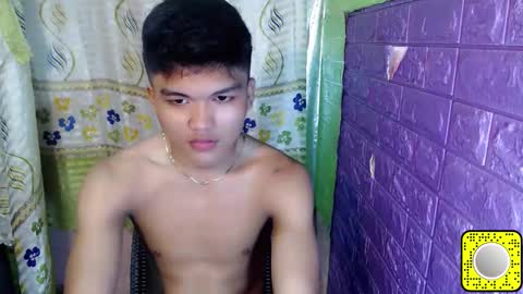 hugecock_kiel online show from November 28, 12:51 am