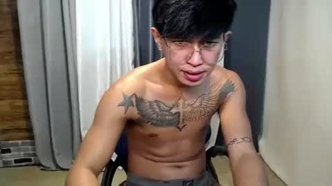 hugecockchristian online show from October 8, 7:58 am