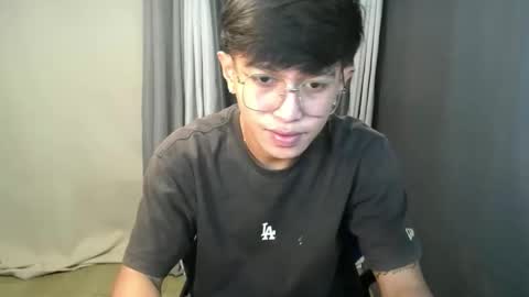 hugecockchristian online show from September 28, 10:46 am