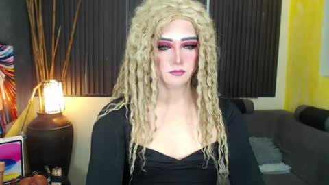 MsLovely online show from April 22, 10:17 pm