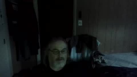 lonely huggy bear online show from June 10, 11:53 am
