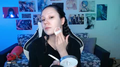 HugoMin online show from September 30, 9:09 am