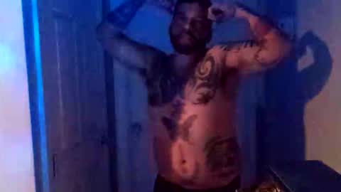 huidos2006 online show from March 15, 8:18 am