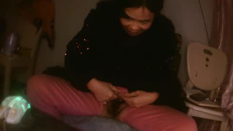 hujiajia520321431 online show from February 4, 9:19 pm