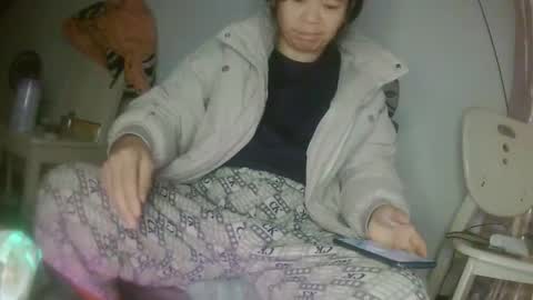 hujiajia520321431 online show from February 8, 9:07 pm