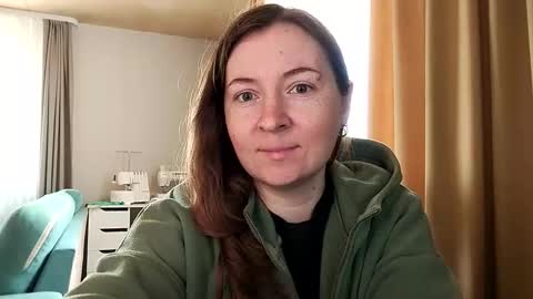 HumpyGrey online show from April 27, 6:00 am