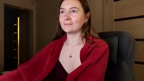 HumpyGrey online show from October 17, 5:17 pm