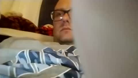 hung4u6969420 online show from October 12, 9:24 am