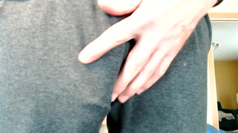 Big uncut cock dripping online show from July 8, 7:06 pm