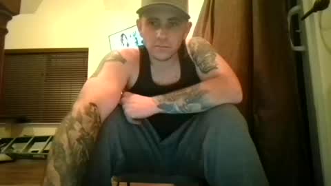 hungoutlaw69420 online show from November 18, 7:22 am