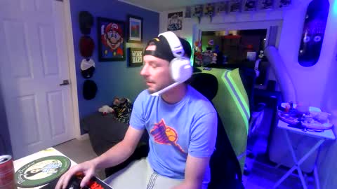 hungtxcock92 online show from December 14, 12:55 pm