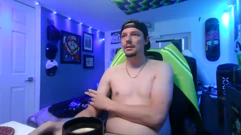 Snapshot of hungtxcock92 chatting on September 18, 1:37 pm hungtxcock92 online show from September 18, 1:37 pm