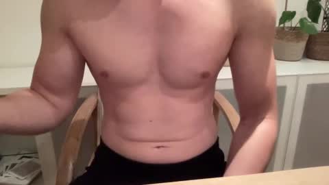 Snapshot of hungwank95 chatting on January 9, 6:26 pm hungwank95 online show from January 9, 6:26 pm