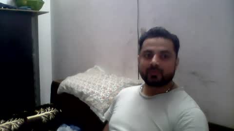 hunkster102 online show from June 13, 8:14 am