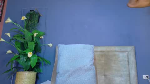 Hunter  online show from March 14, 7:18 pm