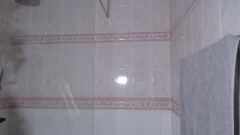 Hunter Bridges online show from February 5, 9:07 pm