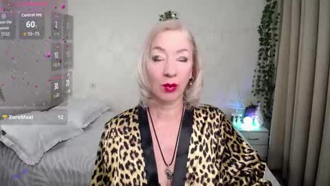 Irena online show from December 14, 10:49 pm