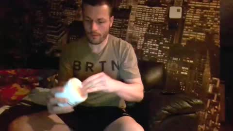 hurley7890 online show from February 12, 2:56 am