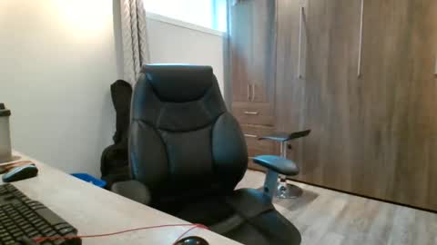 hurley7890 online show from September 9, 1:33 pm