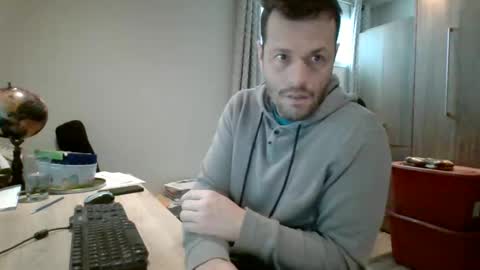 hurley7890 online show from March 11, 12:39 pm