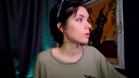 Hyeon Jin online show from January 4, 11:17 pm