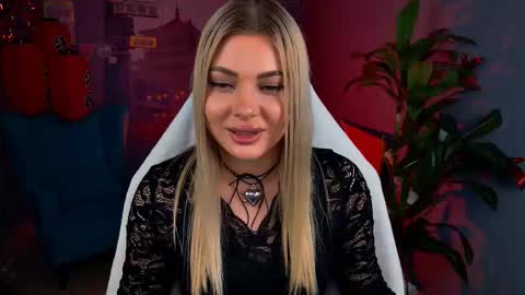 hyileyclark online show from March 10, 9:24 am