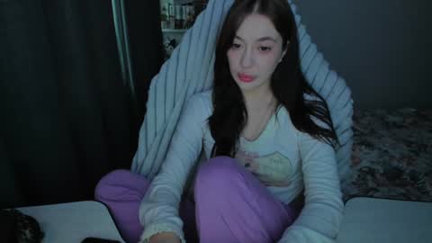 Snapshot of hyorinmaruu chatting on December 4, 9:34 am maru online show from December 4, 9:34 am