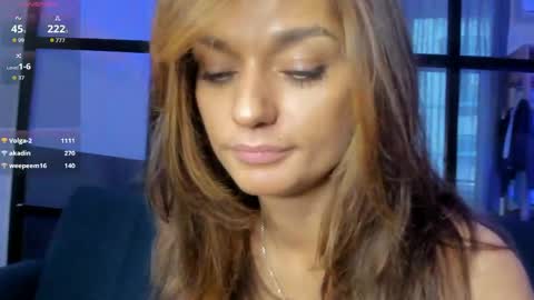 i___love__you online show from April 23, 8:55 am