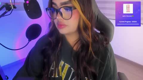 Ari online show from May 12, 1:36 am