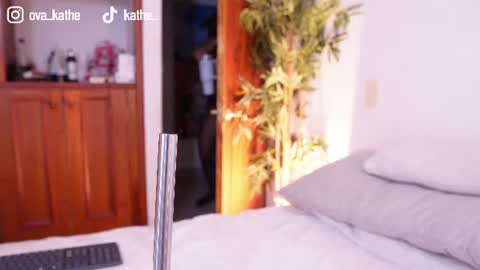 Lucy online show from July 7, 7:34 am