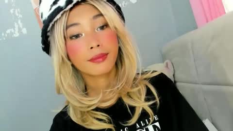 jek online show from October 17, 7:56 am