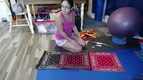 ShortStuff online show from February 7, 10:19 pm