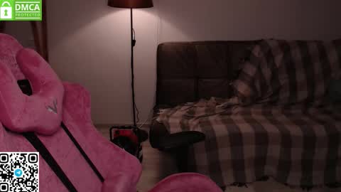 elisabeth online show from February 2, 7:32 pm