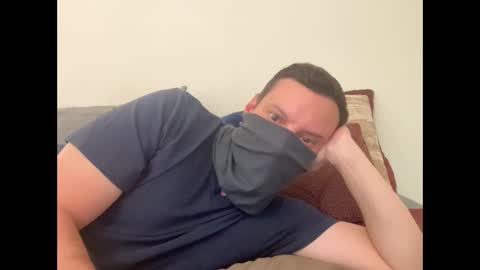 i o ro online show from September 18, 3:10 am