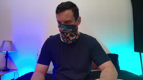i o ro online show from May 15, 6:55 am