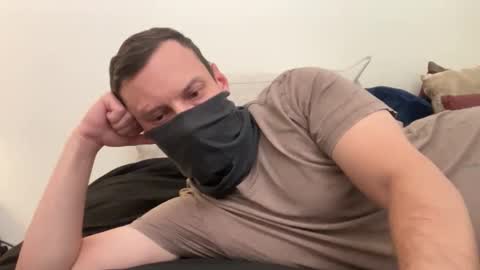 i o ro online show from December 1, 3:59 am