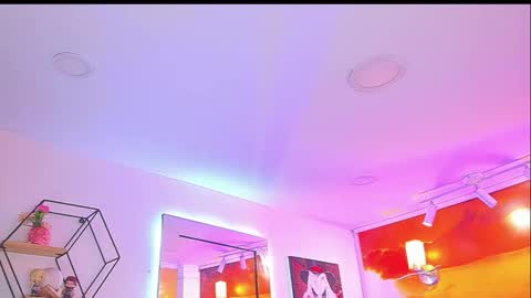 Light online show from September 23, 3:33 am