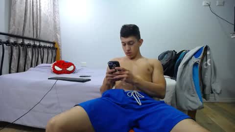 iam_yourbabyprincess_xd online show from February 16, 6:32 am