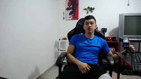 iam_yourbabyprincess_xd online show from September 21, 4:49 am