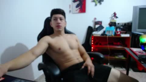 iam_yourbabyprincess_xd online show from July 11, 7:39 pm