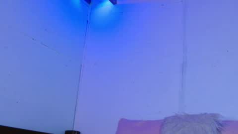 iamcataleya online show from March 31, 12:11 am