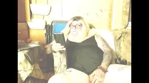 Naomi online show from April 2, 10:22 am