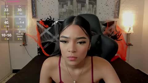 Charlotte online show from October 27, 8:20 pm