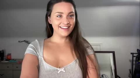 Crystal online show from November 29, 5:59 am