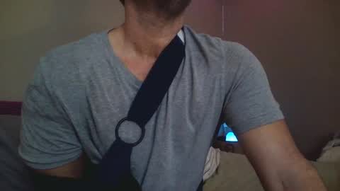 iamhereandnow online show from February 11, 8:05 am