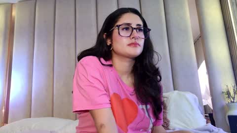 Nyxy online show from November 18, 4:59 am