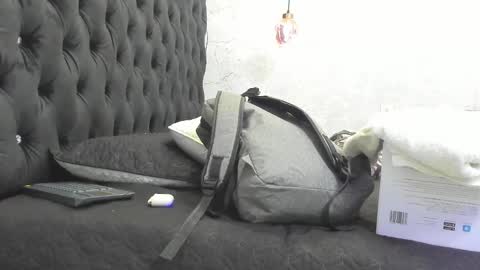 IAN CASTILLO online show from February 11, 11:09 am