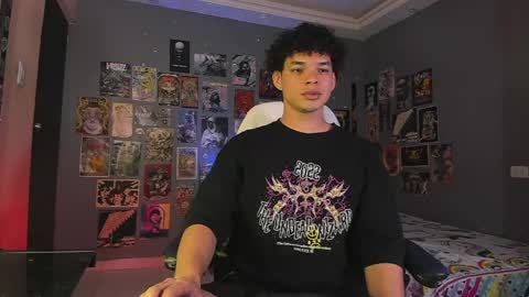 Snapshot of ian_versace chatting on December 13, 1:59 am Andres online show from December 13, 1:59 am