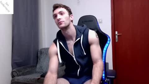 Ian Andersson online show from February 13, 4:00 am