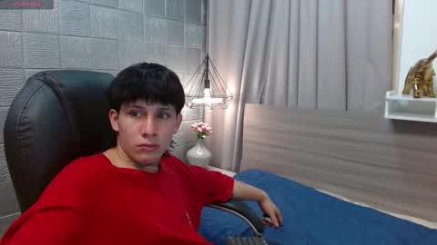 ian online show from October 15, 12:14 am